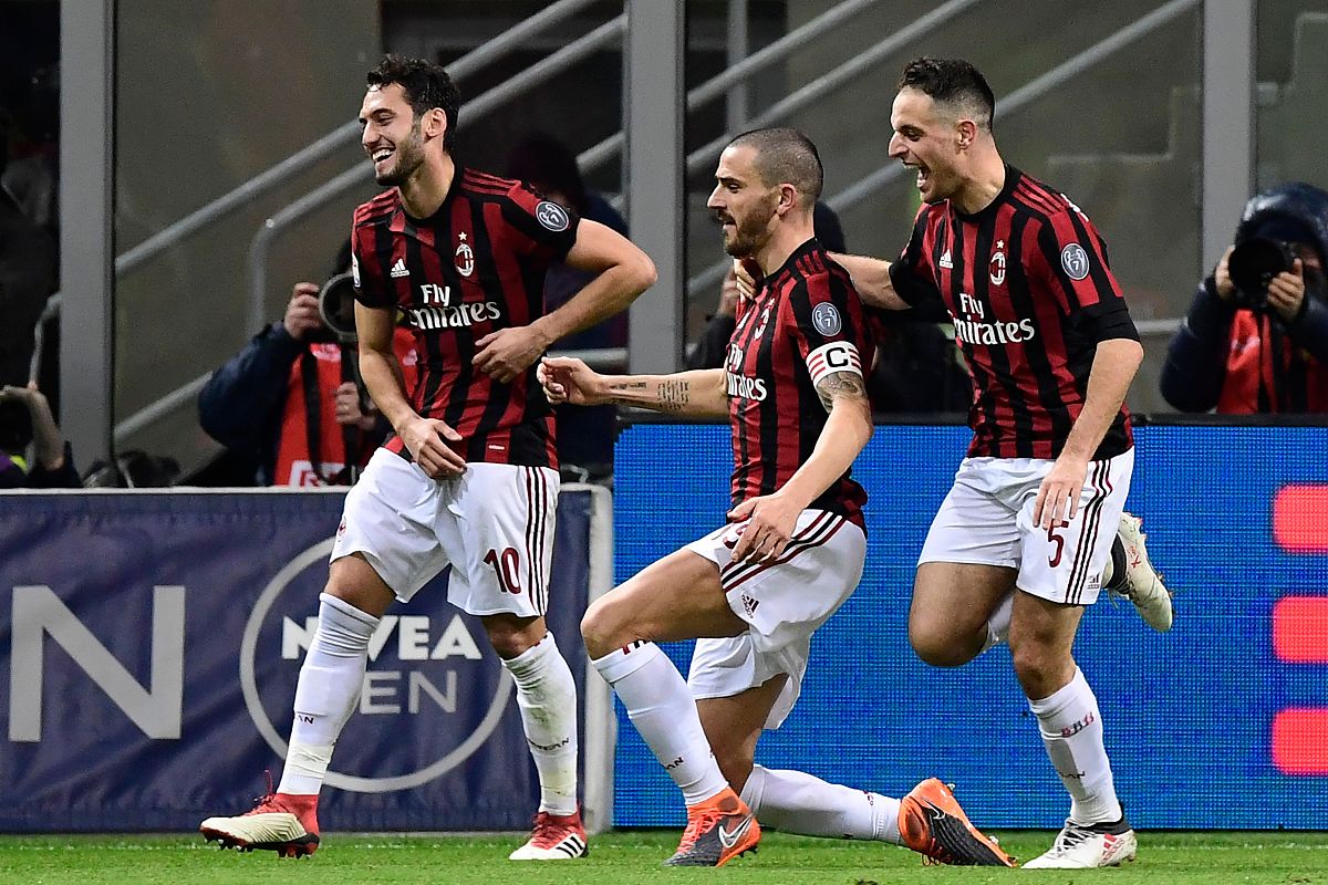 九游体育关于加时末段AC米兰备战意大利杯，临场应变细节曝光，悬念犹存，阵容厚度经受考验的信息